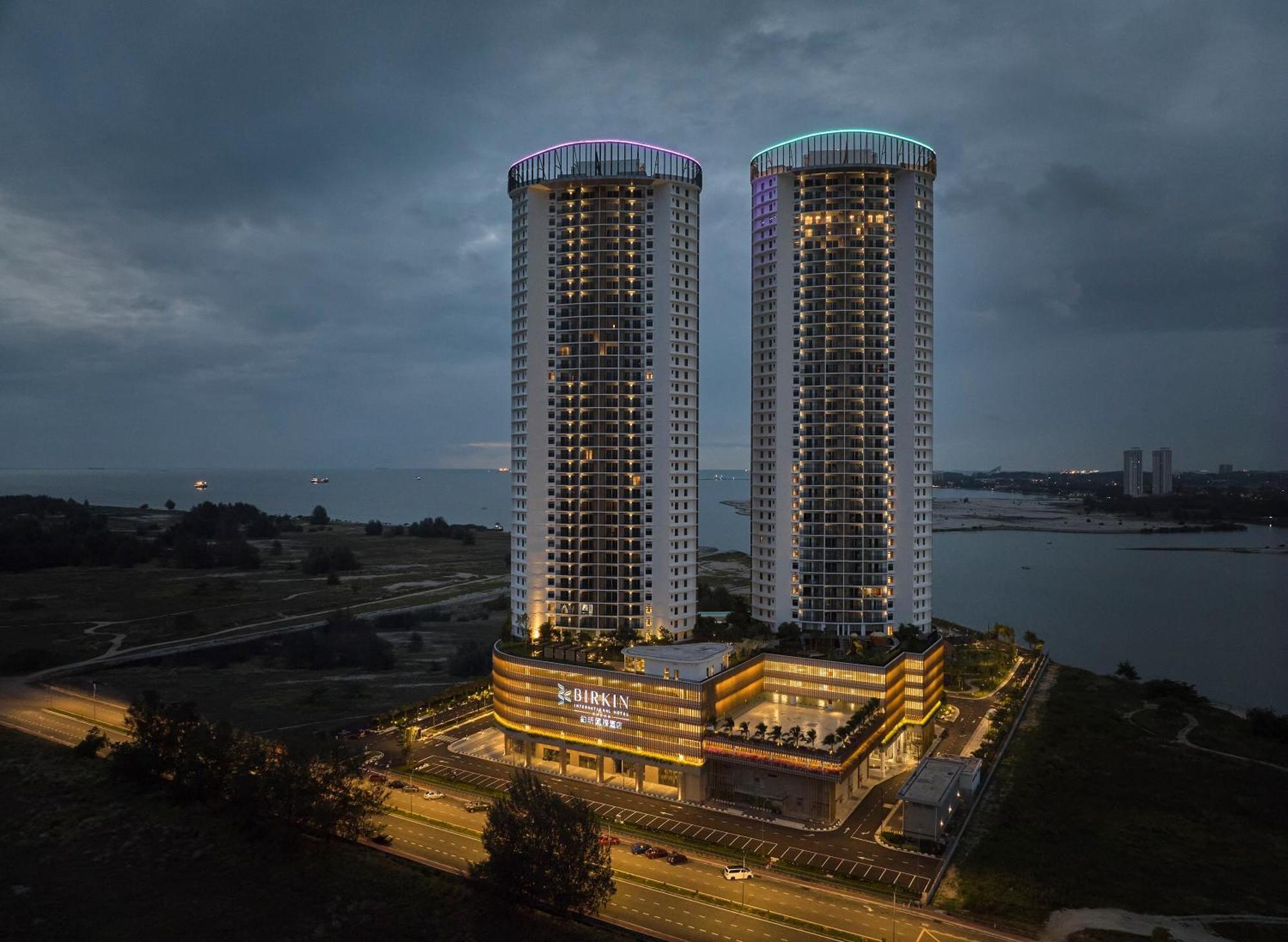 Birkin International Hotel Malacca Exteriör bild
