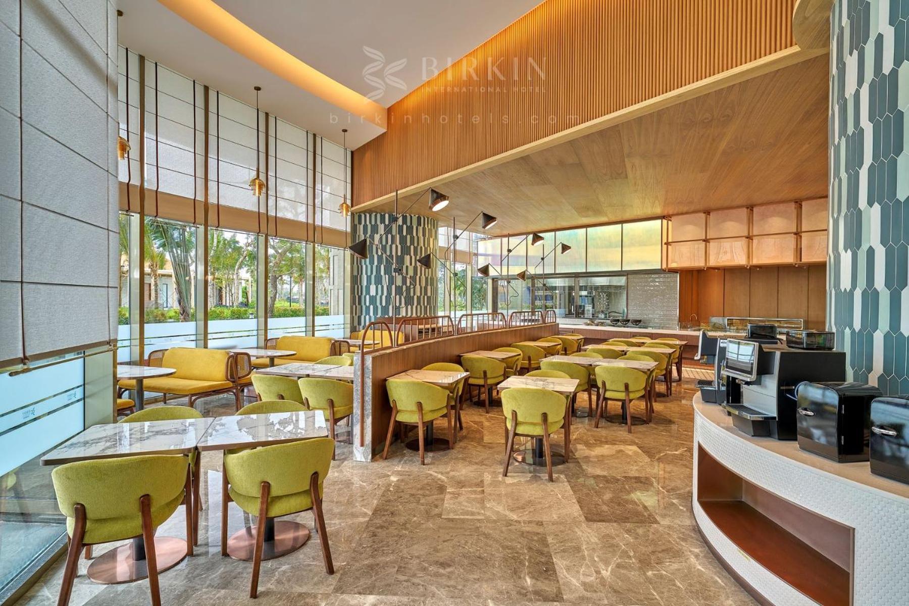 Birkin International Hotel Malacca Exteriör bild