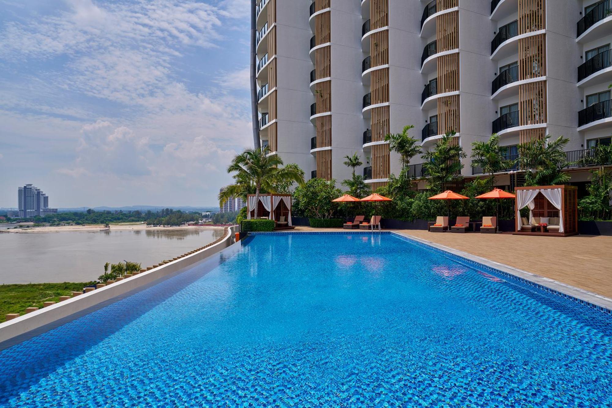 Birkin International Hotel Malacca Exteriör bild